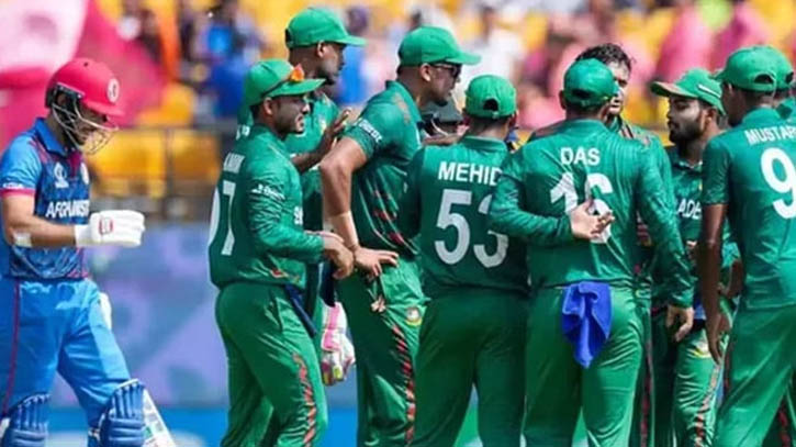 সাকিব-মিরাজের ঘুর্নিতে ১৫৬ রানে গুটিয়ে গেল আফগানিস্তান সাকিব-মিরাজের ঘুর্নিতে ১৫৬ রানে গুটিয়ে গেল আফগানিস্তান