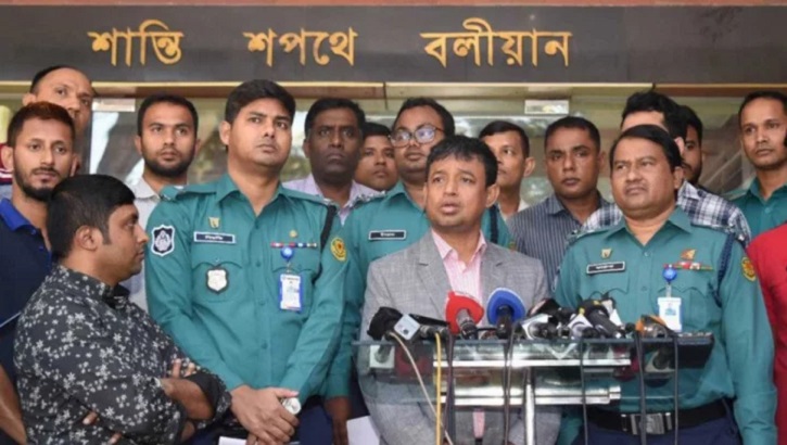 ছিনিয়ে নেওয়া জঙ্গিরা নজরদারিতে, যেকোনো সময় গ্রেপ্তার ছিনিয়ে নেওয়া জঙ্গিরা নজরদারিতে, যেকোনো সময় গ্রেপ্তার