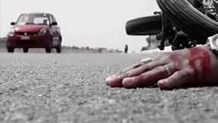 খুলনায় বাসের ধাক্কায় দুই মোটরসাইকেল আরোহী নিহত