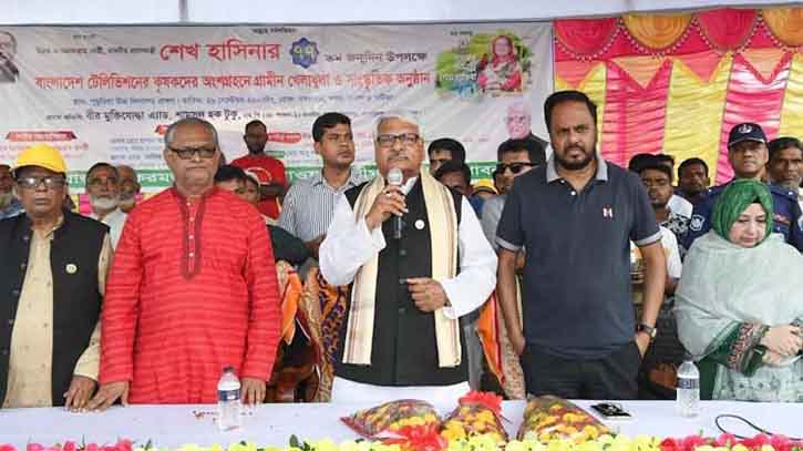 কৃষকই শেখ হাসিনার উন্নয়নের মূল কারিগর : ডেপুটি স্পিকার কৃষকই শেখ হাসিনার উন্নয়নের মূল কারিগর : ডেপুটি স্পিকার