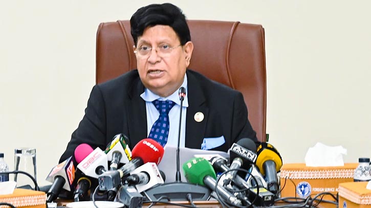 প্রধানমন্ত্রীর ভারত সফরে তিনটি এমওইউ স্বাক্ষরিত হতে পারে : মোমেন প্রধানমন্ত্রীর ভারত সফরে তিনটি এমওইউ স্বাক্ষরিত হতে পারে : মোমেন