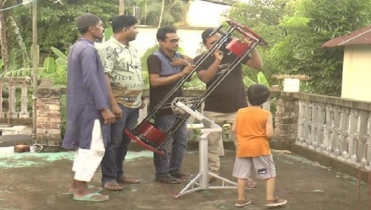 ভোলায় টেলিস্কোপ বানিয়ে তাক লাগিয়েছে এক যুবক