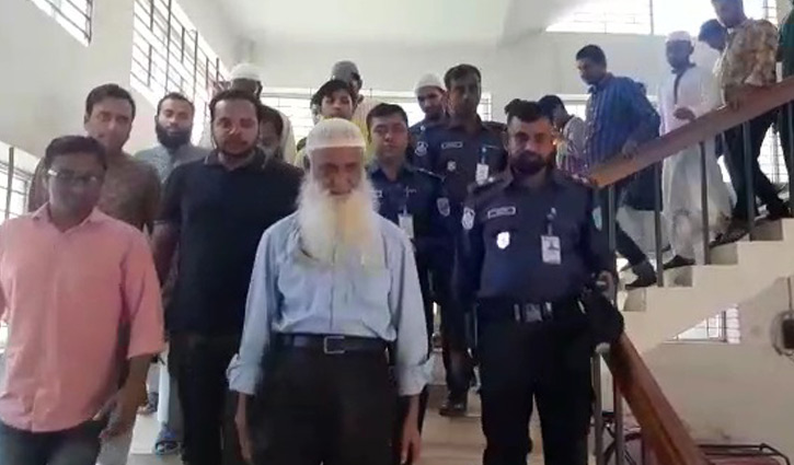 ৫২ ঘণ্টা পর ভাসানী বিশ্ববিদ্যালয়ের ভিসি মুক্ত ৫২ ঘণ্টা পর ভাসানী বিশ্ববিদ্যালয়ের ভিসি মুক্ত