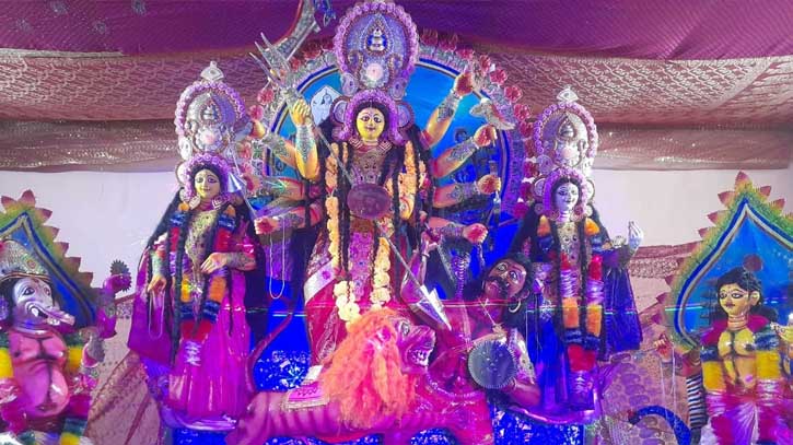 খোকসায় ৬৪ মন্দিরে দুর্গাপূজা শুরু