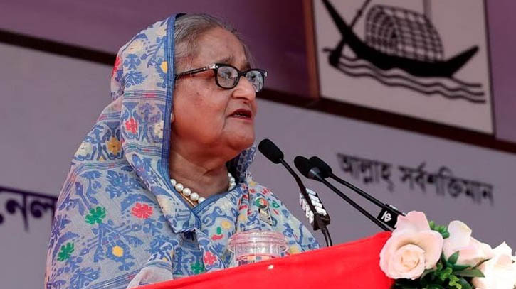 আওয়ামী লীগকে ভয় দেখিয়ে বিএনপির কোন লাভ হবে না : প্রধানমন্ত্রী আওয়ামী লীগকে ভয় দেখিয়ে বিএনপির কোন লাভ হবে না : প্রধানমন্ত্রী