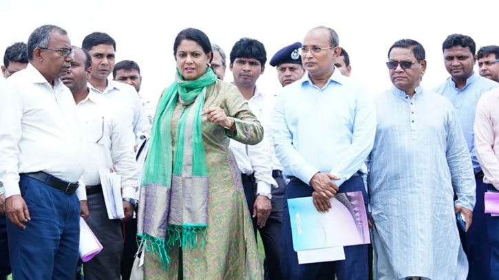 রবীন্দ্র বিশ্ববিদ্যালয়কে প্রকৃতি ও পরিবেশবান্ধব শিক্ষাঙ্গণ হিসেবে গড়ে তুলতে হবে: পরিবেশ উপদেষ্টা রবীন্দ্র বিশ্ববিদ্যালয়কে প্রকৃতি ও পরিবেশবান্ধব শিক্ষাঙ্গণ হিসেবে গড়ে তুলতে হবে: পরিবেশ উপদেষ্টা