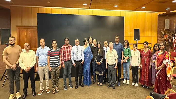 প্রামাণ্যচিত্র আর বক্তব্যের মাঝে উঠে এলো বাংলাদেশে হিন্দু নির্যাতনের সাম্প্রতিক চিত্র