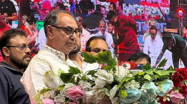 আওয়ামী লীগ দেশের ১২ টা বাজিয়েছে আর ইউনূস বাজাল ২৪ টা