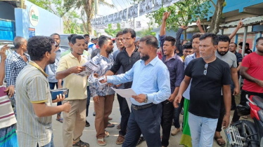 বহিরাগতরা কালো টাকা ছড়িয়ে ভোট কেনার চেষ্টা করছে