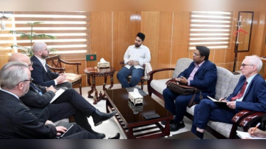 অন্তর্বর্তী সরকারকে ব্যর্থ প্রমাণ করার চেষ্টা করছে : নাহিদ