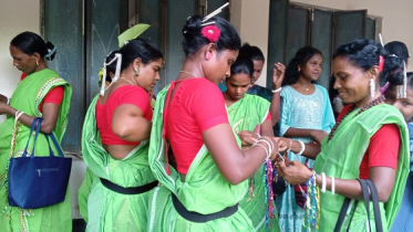 স্বামী খুঁজতে বউমেলায় হাজারো মেয়ে