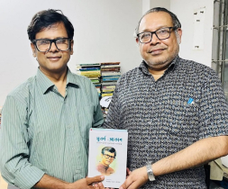সুসাহিত্যের আলোকবর্তিকা ওবায়েদ আকাশ:এক সুবর্ণযাত্রার আখ্যান