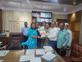 ঢাকার নয়া ডিসির সঙ্গে ভূমি অফিসার্স কল্যাণ সমিতির সাক্ষাত