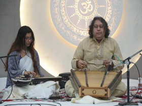 শততন্ত্রী বীণার ঝঙ্কারে দিল্লী মাতালেন পন্ডিত দিশারী চক্রবর্তী