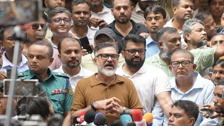 ফুটপাত  দখলমুক্ত অভিযান অব্যাহত থাকবে: প্রশাসক