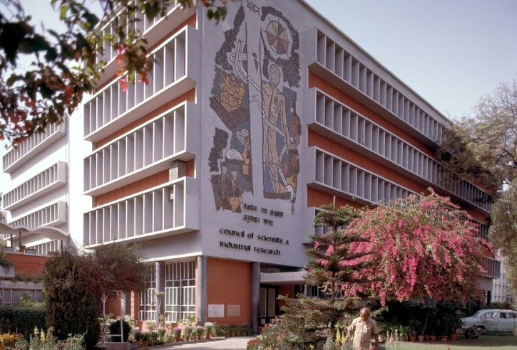 আর্থিক অনিয়মে ডুবতে বসেছে বিজ্ঞান ও শিল্প গবেষণা পরিষদ