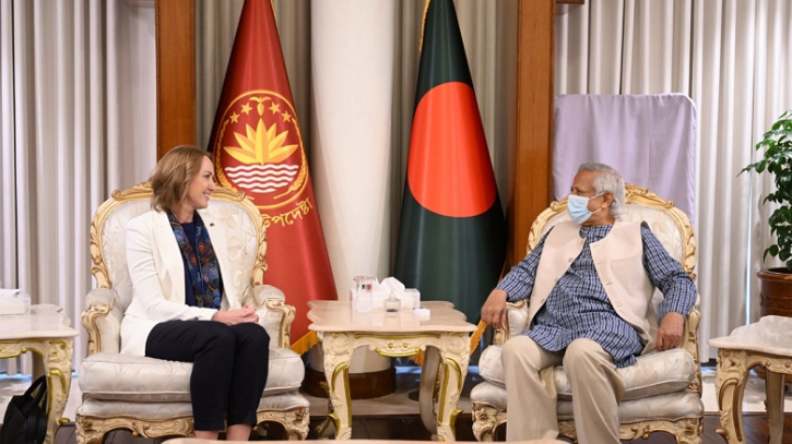ঢাকায় ফের অস্ট্রেলিয়ার ভিসা কার্যক্রম চালু । কৃতজ্ঞতা জানালেন ড. ইউনূস ঢাকায় ফের অস্ট্রেলিয়ার ভিসা কার্যক্রম চালু । কৃতজ্ঞতা জানালেন ড. ইউনূস